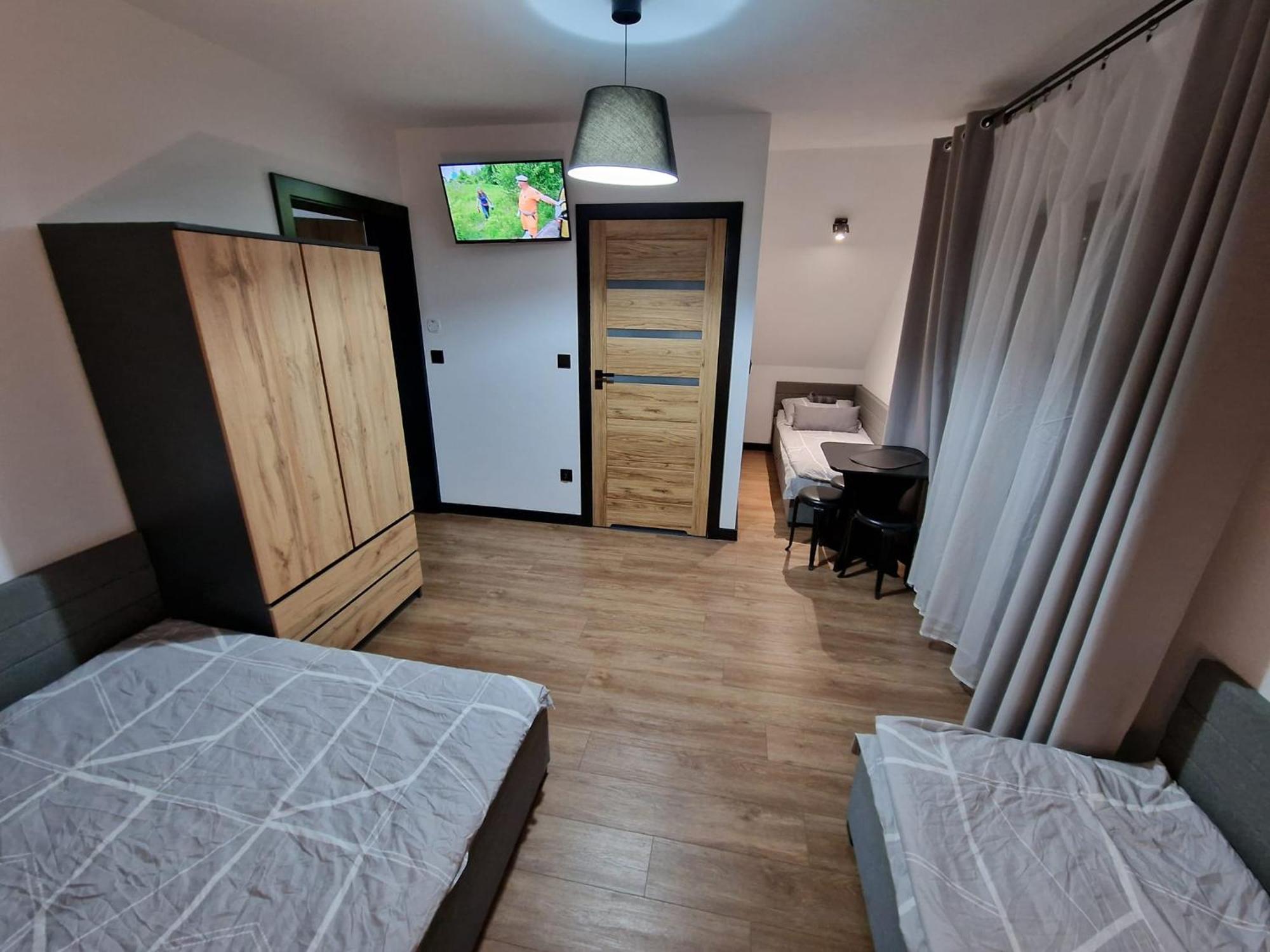 Male Ciche 36J Przy Ostrewkach, Widok Na Gory, Blisko Do Wyciagu Narciarskiego, Idealne Miejsce Na Wypad W Gory -Tarasowka-Zgorzelisko-Rusinowa Polana-Gesia Szyja-Palenica-Wiktorowki-Morskie Oko Murzasichle Buitenkant foto
